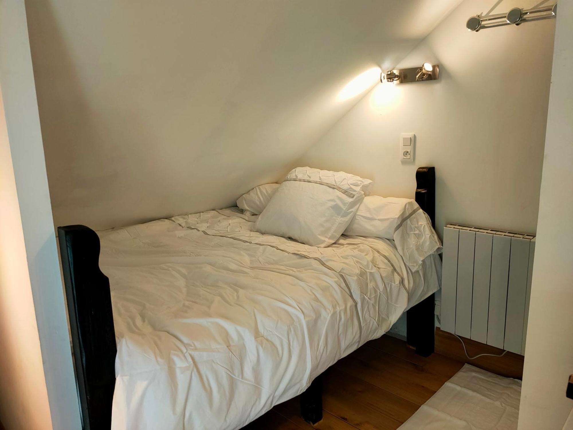 로슈 Aux Trois Tilleuls B&B 객실 사진